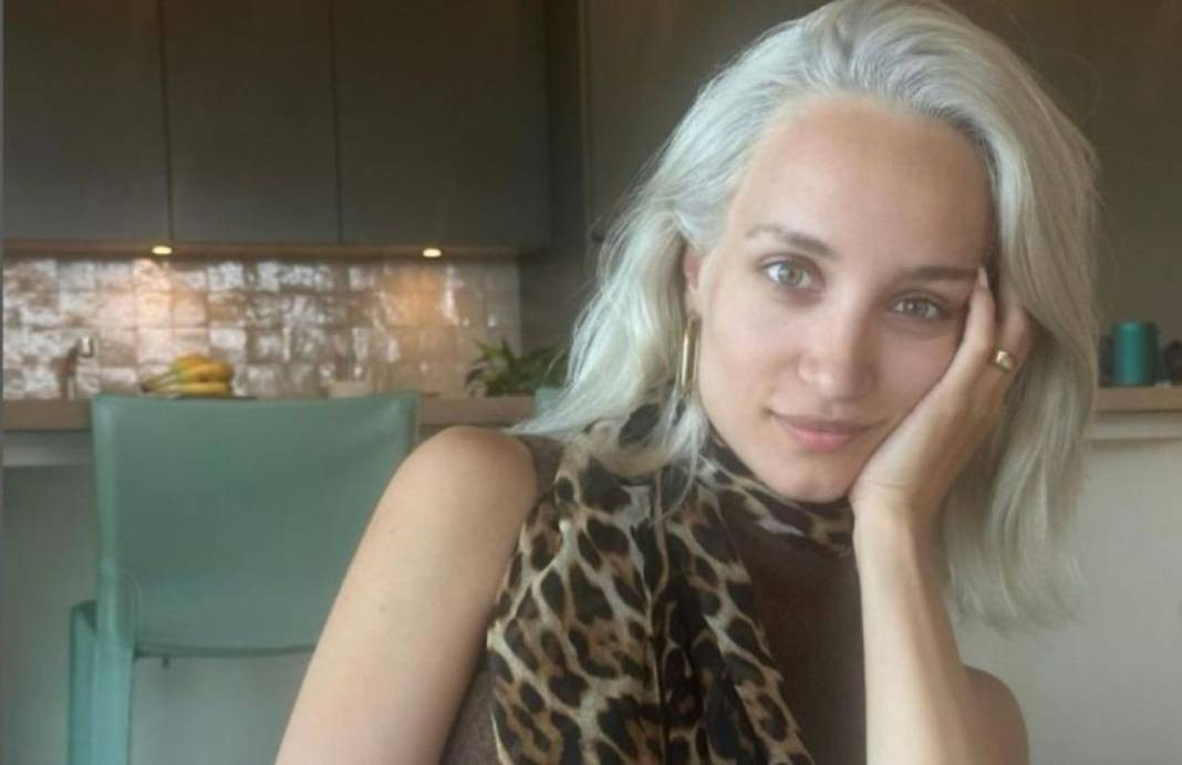 Kerem Bürsin'in yeni aşkı Türkiye’nin en zengin ailesinin torunu çıktı - Resim: 40